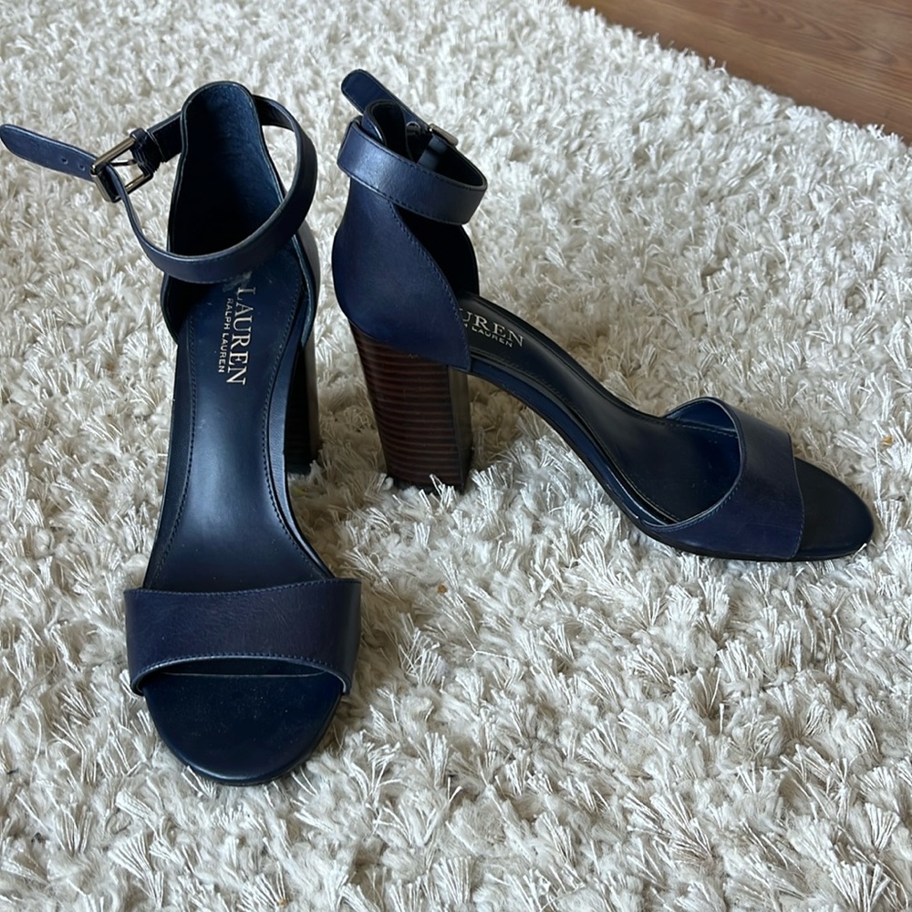 Lauren Ralph Lauren navy blue heels 7.5